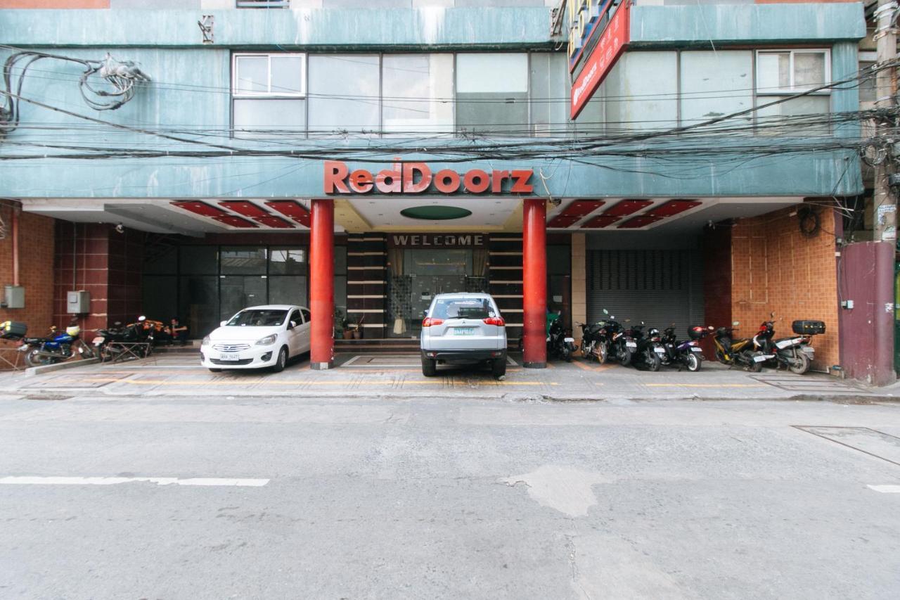 Reddoorz At Winter Hotel Araneta Quezon City Buitenkant foto