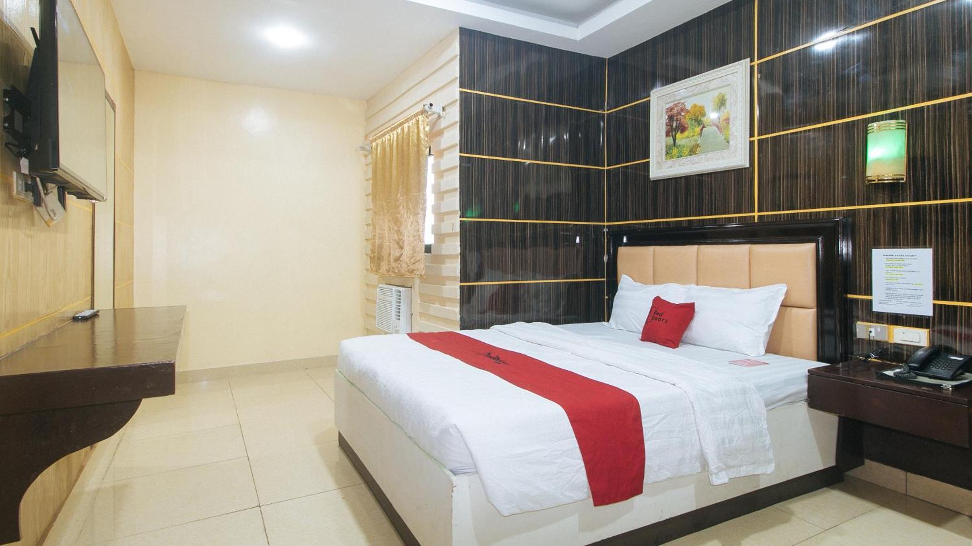 Reddoorz At Winter Hotel Araneta Quezon City Buitenkant foto