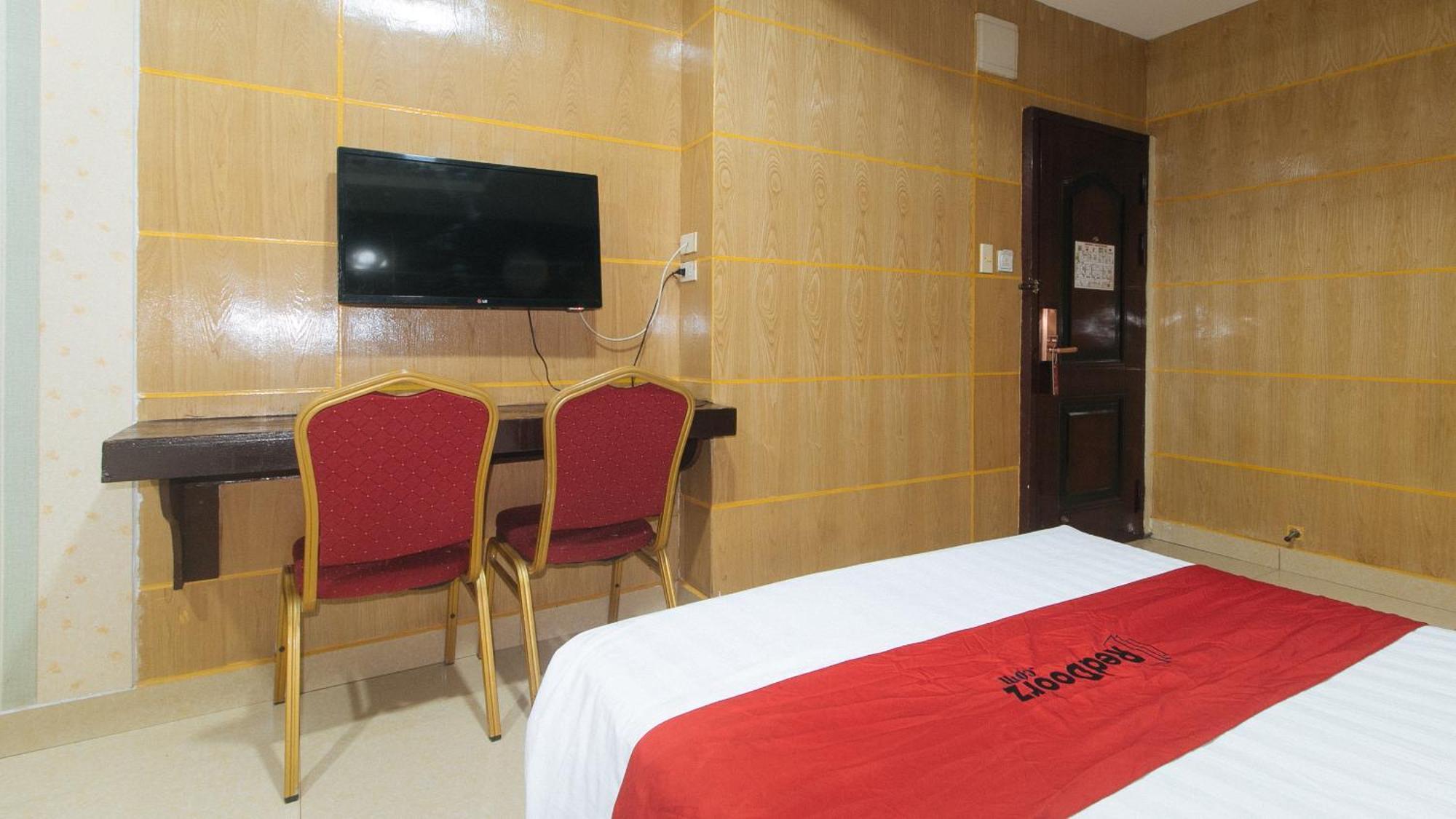 Reddoorz At Winter Hotel Araneta Quezon City Buitenkant foto