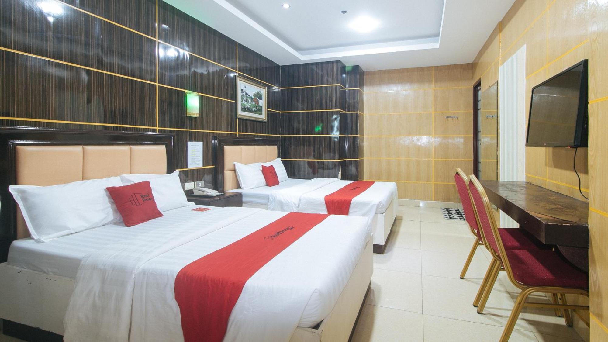 Reddoorz At Winter Hotel Araneta Quezon City Buitenkant foto