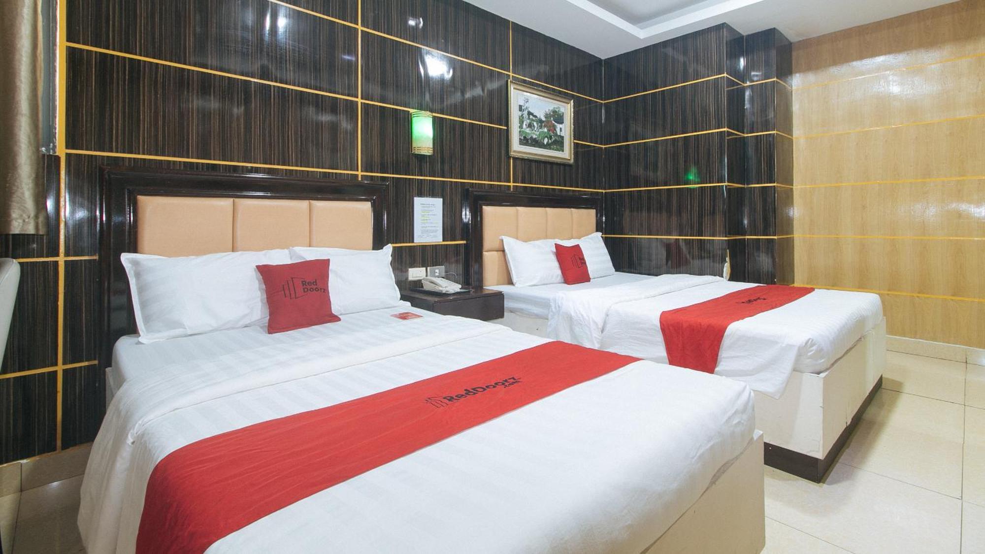 Reddoorz At Winter Hotel Araneta Quezon City Buitenkant foto