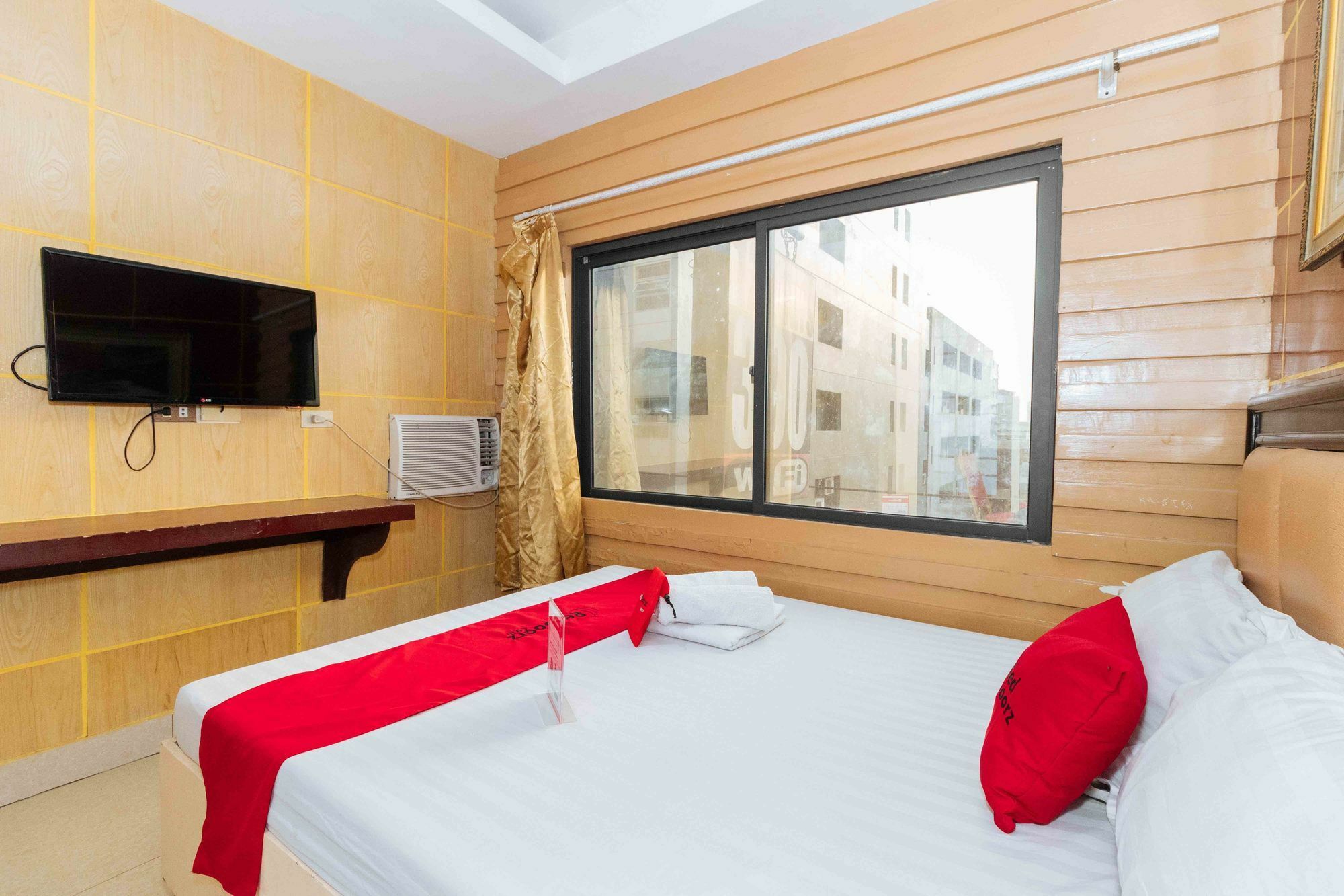 Reddoorz At Winter Hotel Araneta Quezon City Buitenkant foto